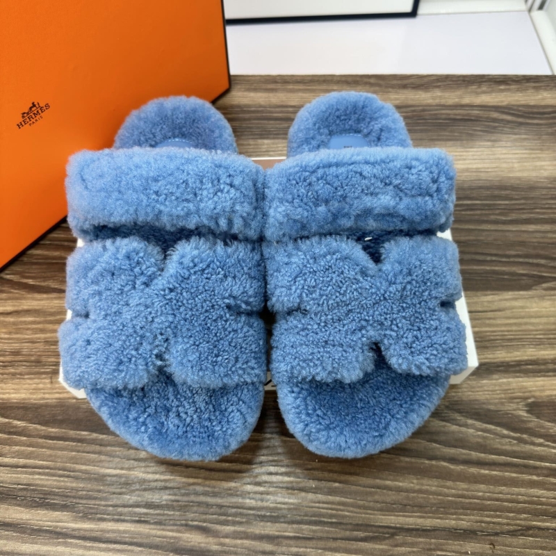 H**mes slippers